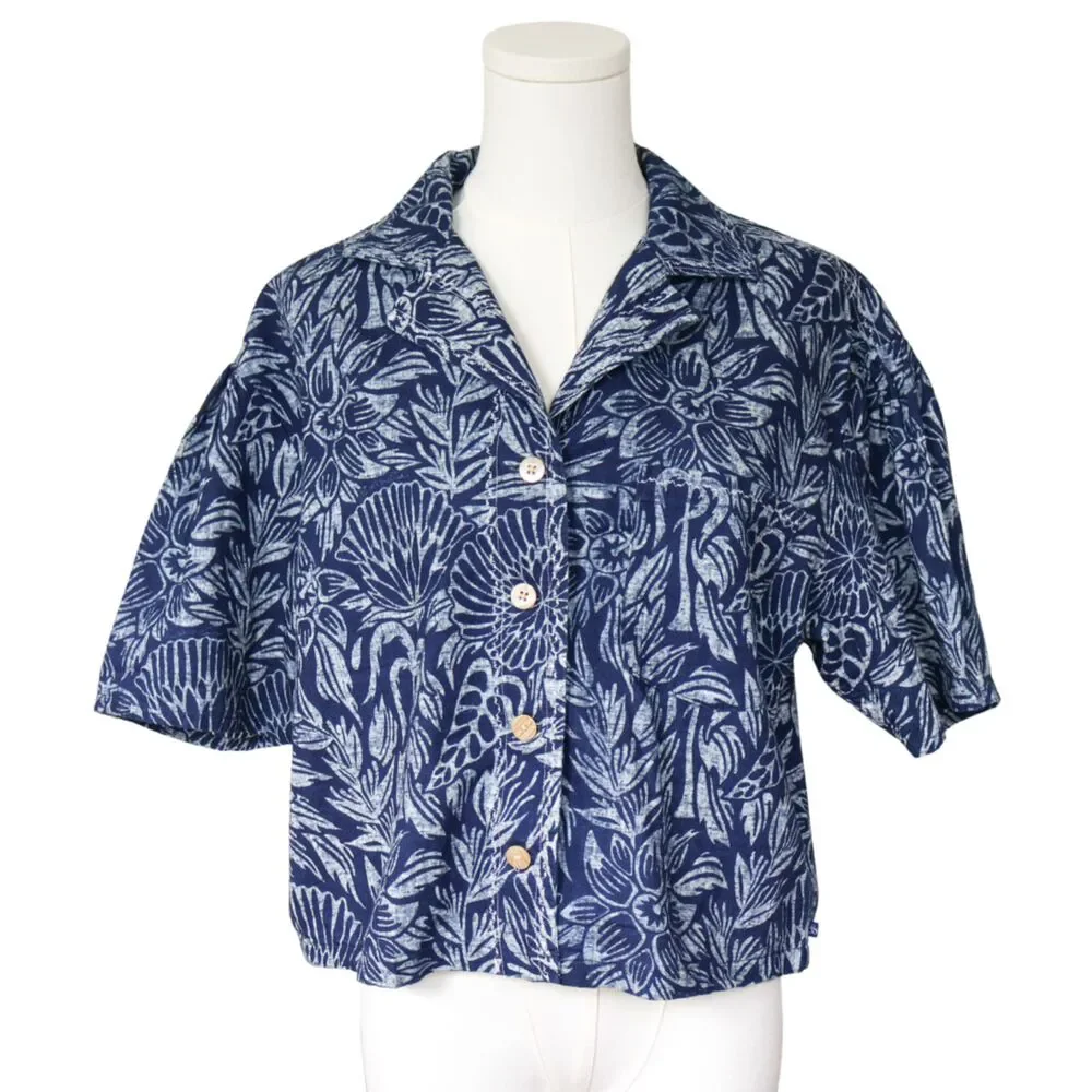 Scotch & Soda Printed Indigo Beach Shirt in a blue botanical XS
